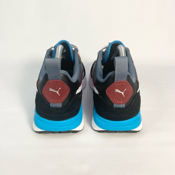 PUMA R22 Trainers - Picture 5 of 6